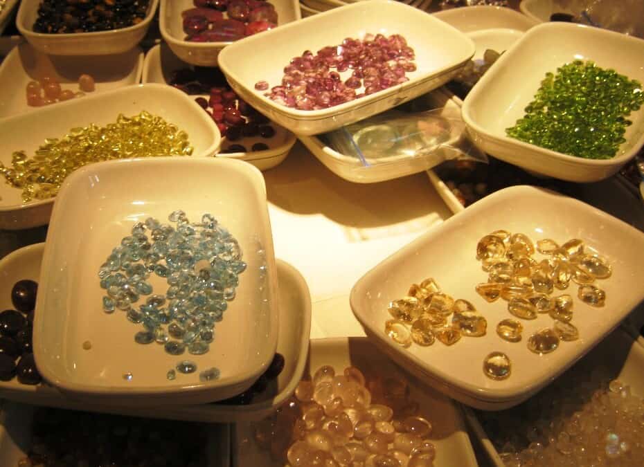 Trend Batu Akik dan Batu Permata